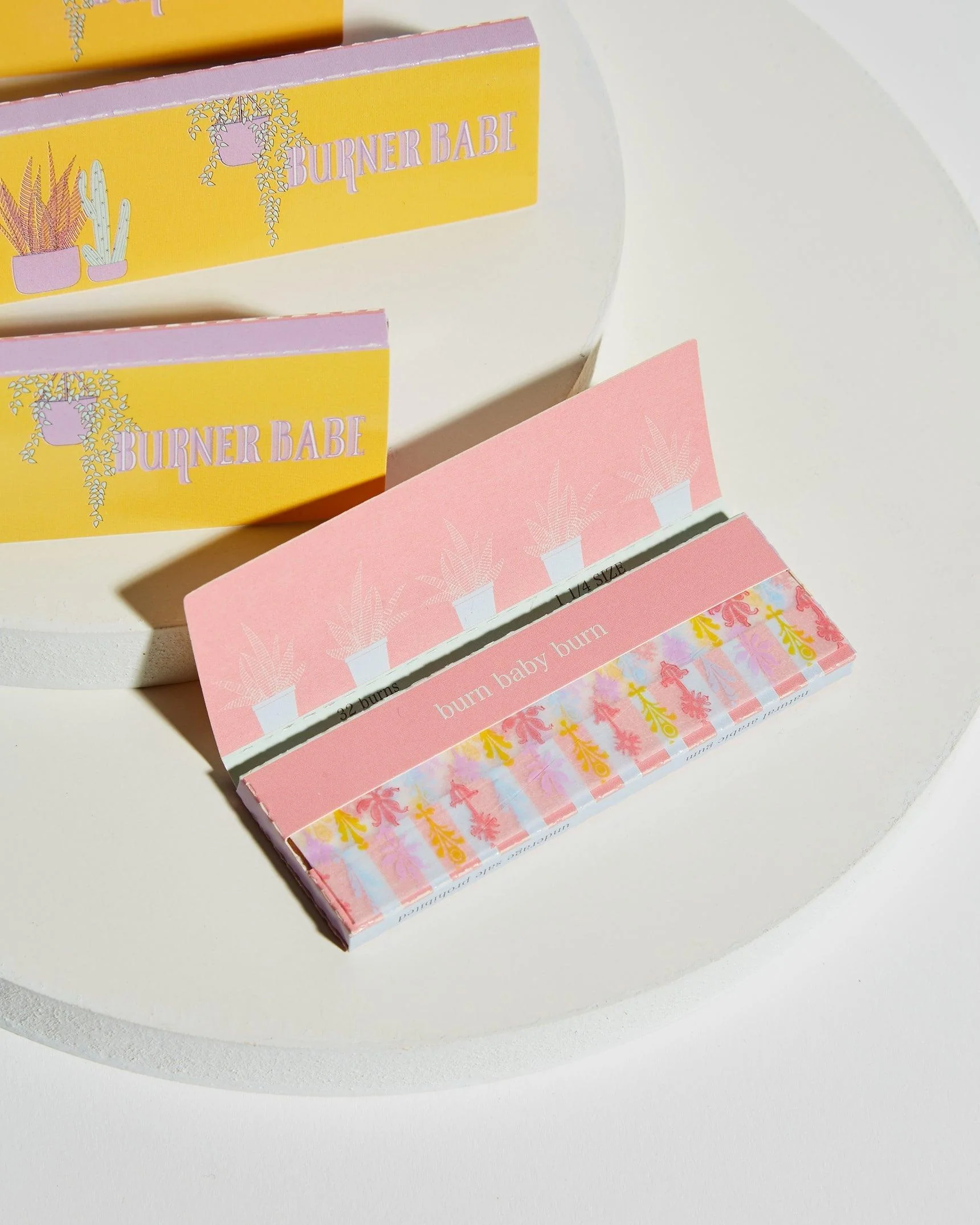 'Wallflower' Rolling Papers - Image 2