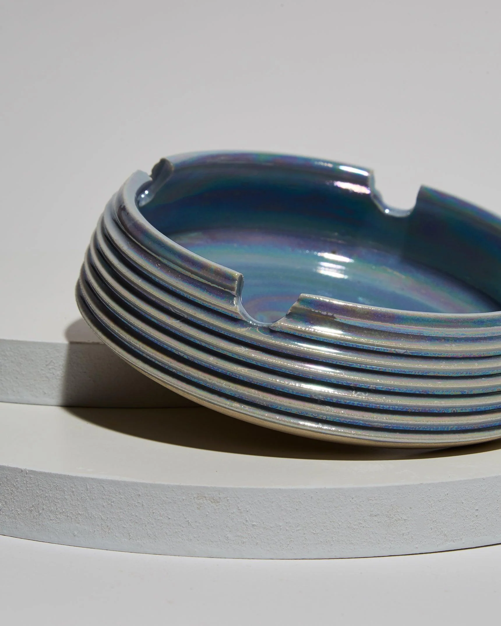 Ribbed Ceramic Ashtray - Image 5