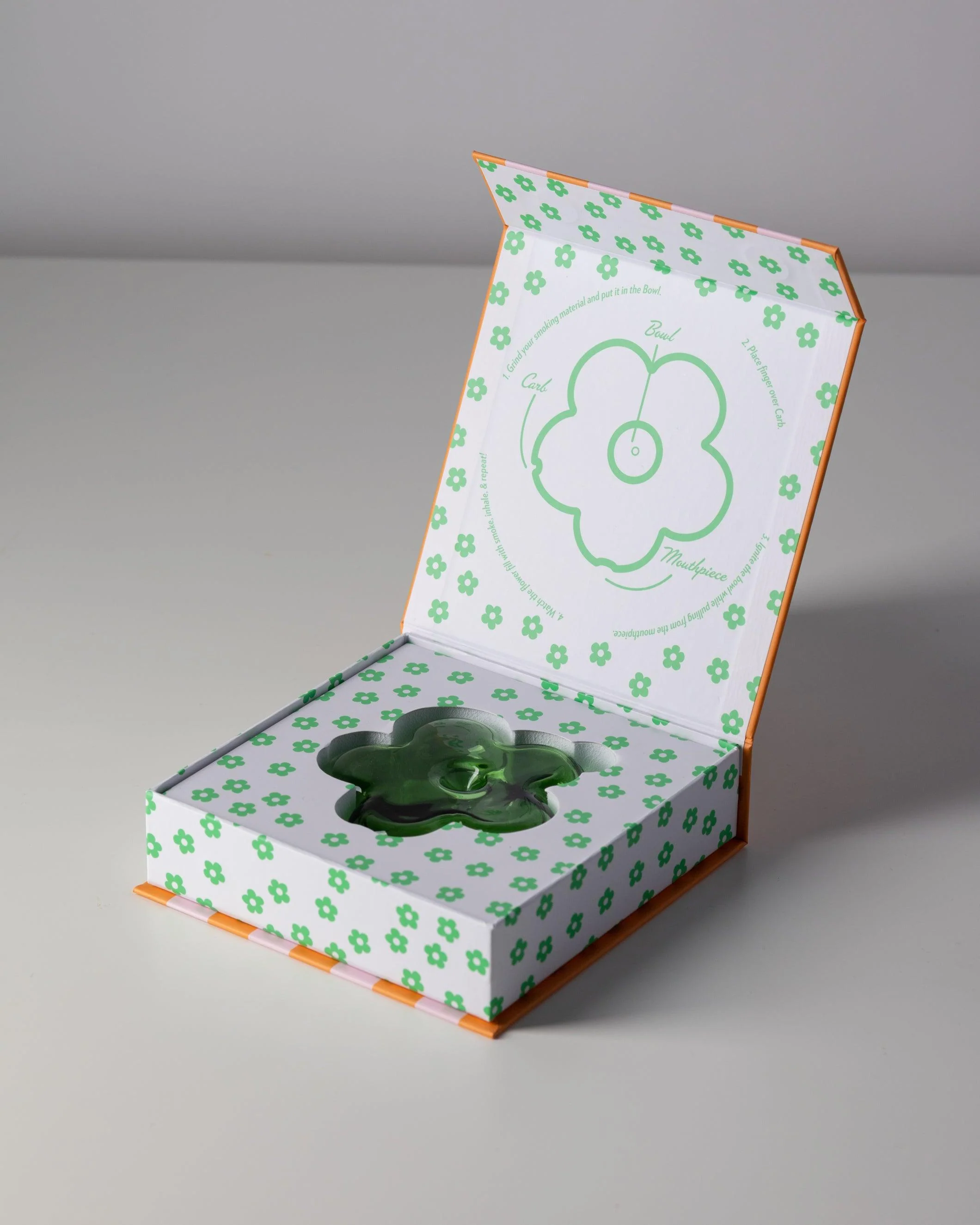 Petal Glass Pipe - Image 10