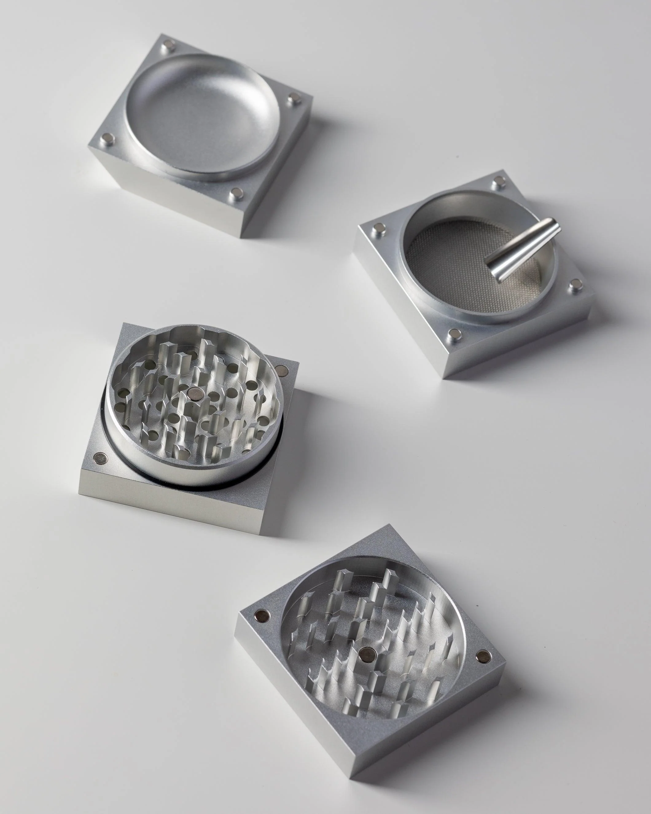 Cube Aluminum 4 Piece Grinder - Image 2