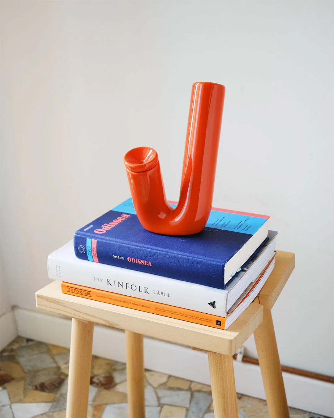 Red Ceramic Bong 'VS001' - Image 2