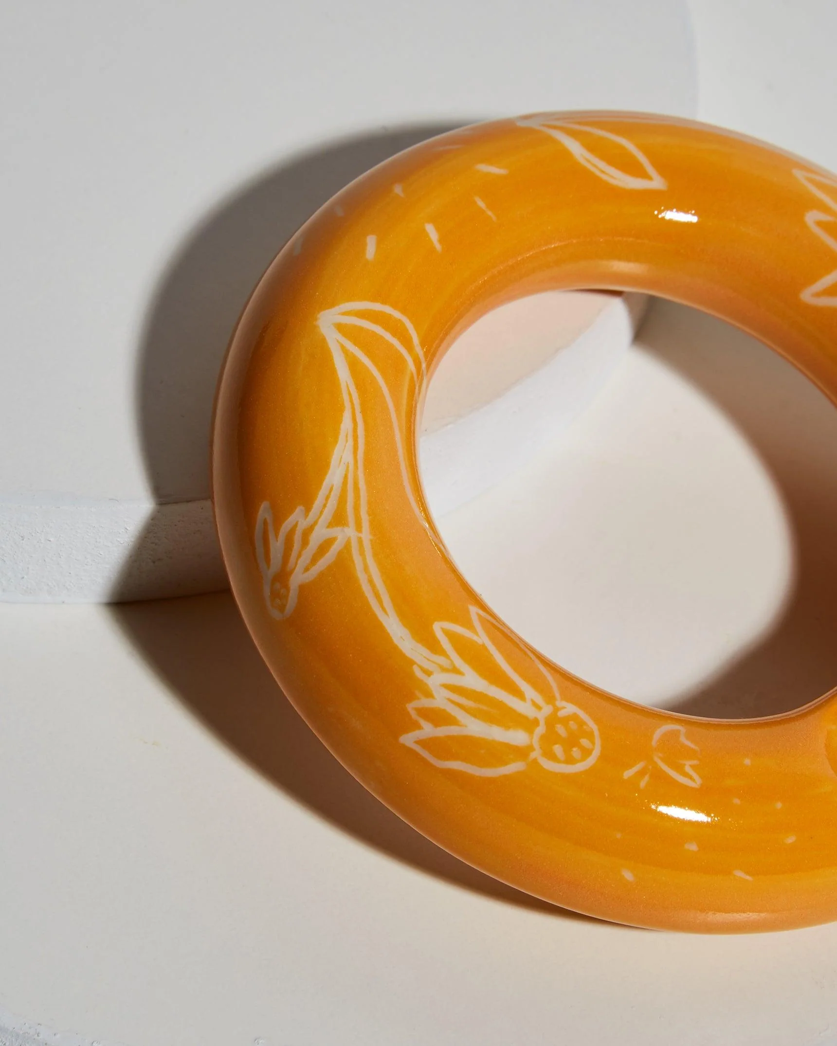 Ring Porcelain Pipe - Image 2