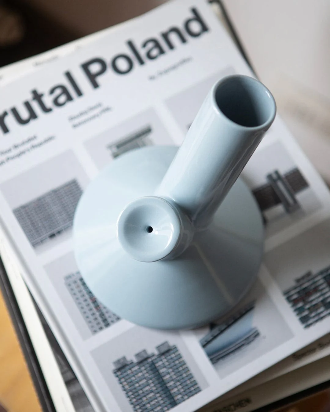 Sky Blue Ceramic Bong 'AV001' - Image 2