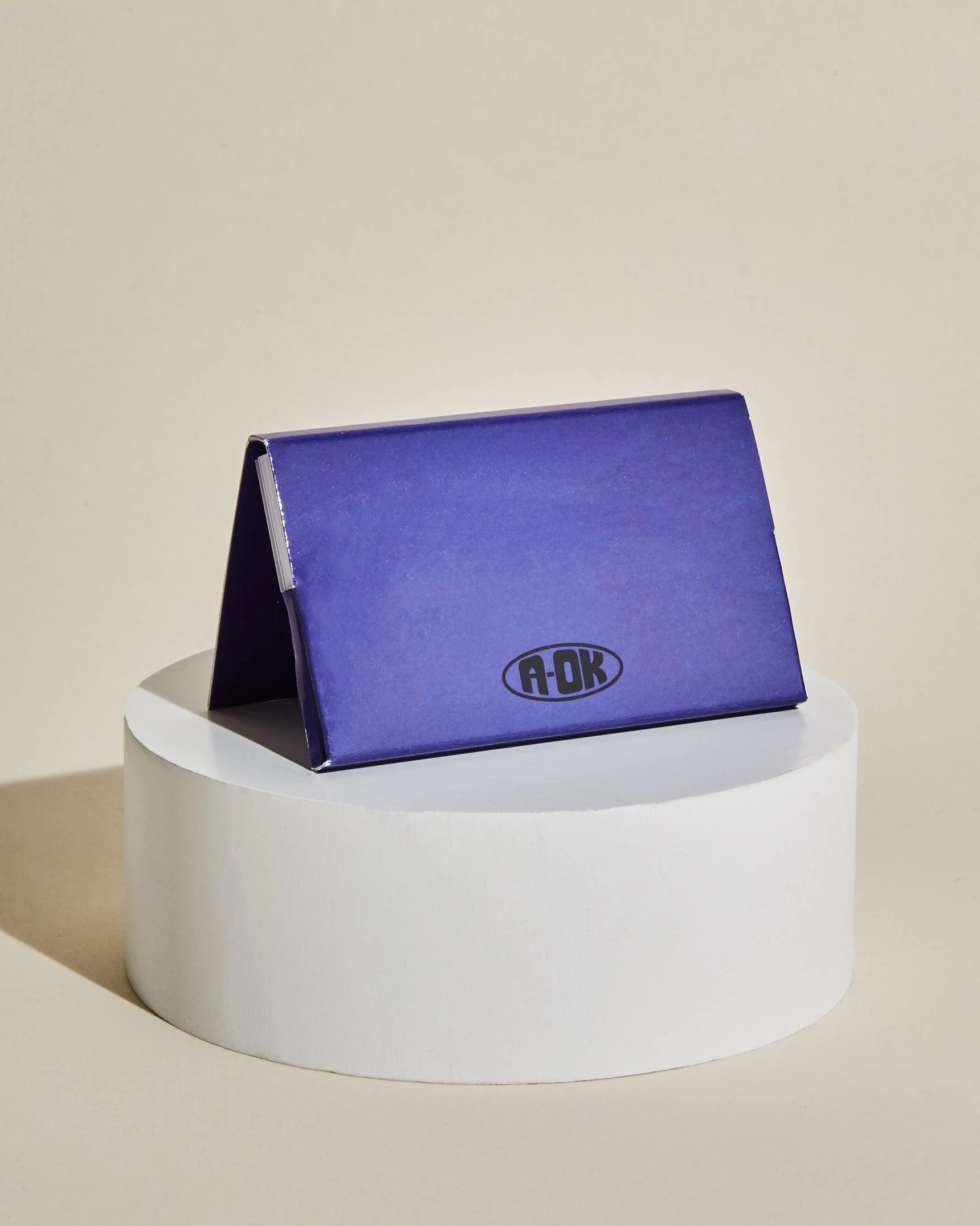 Talk to Neighbours Rolling Paper - Image 3