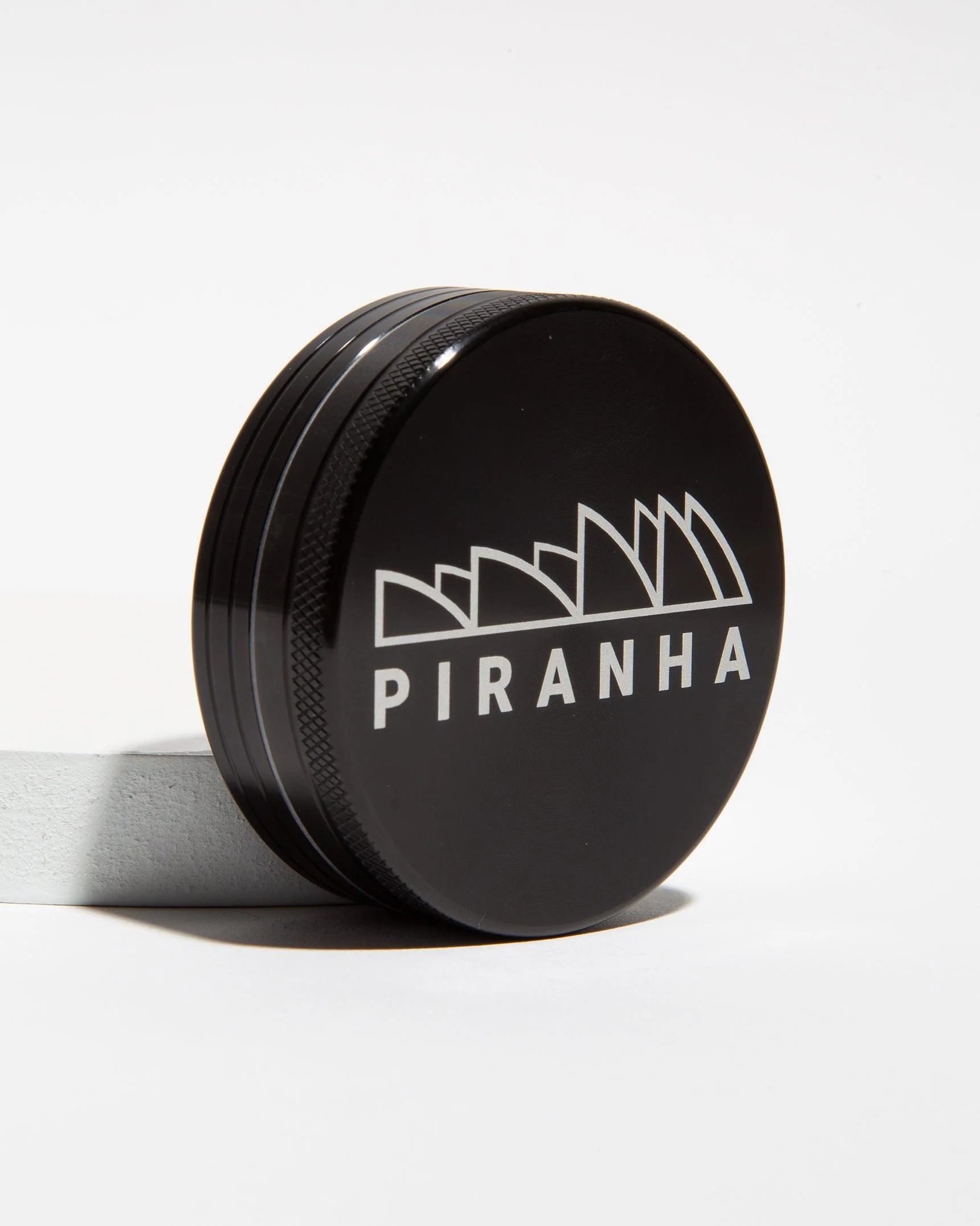 Two-Piece Aluminum Grinder - Image 5
