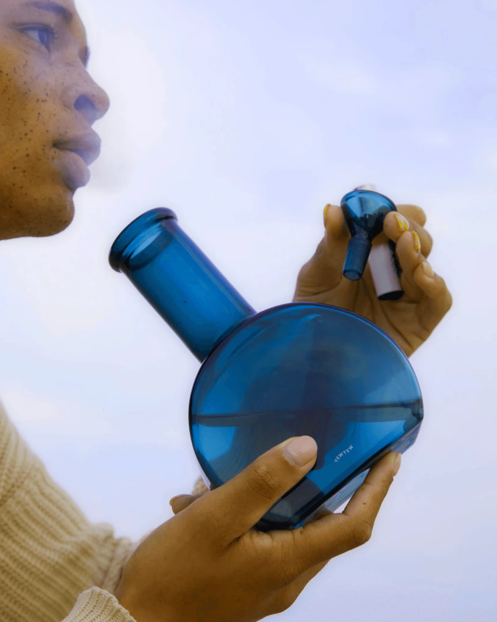 'Sunset' Glass Bong - Image 8