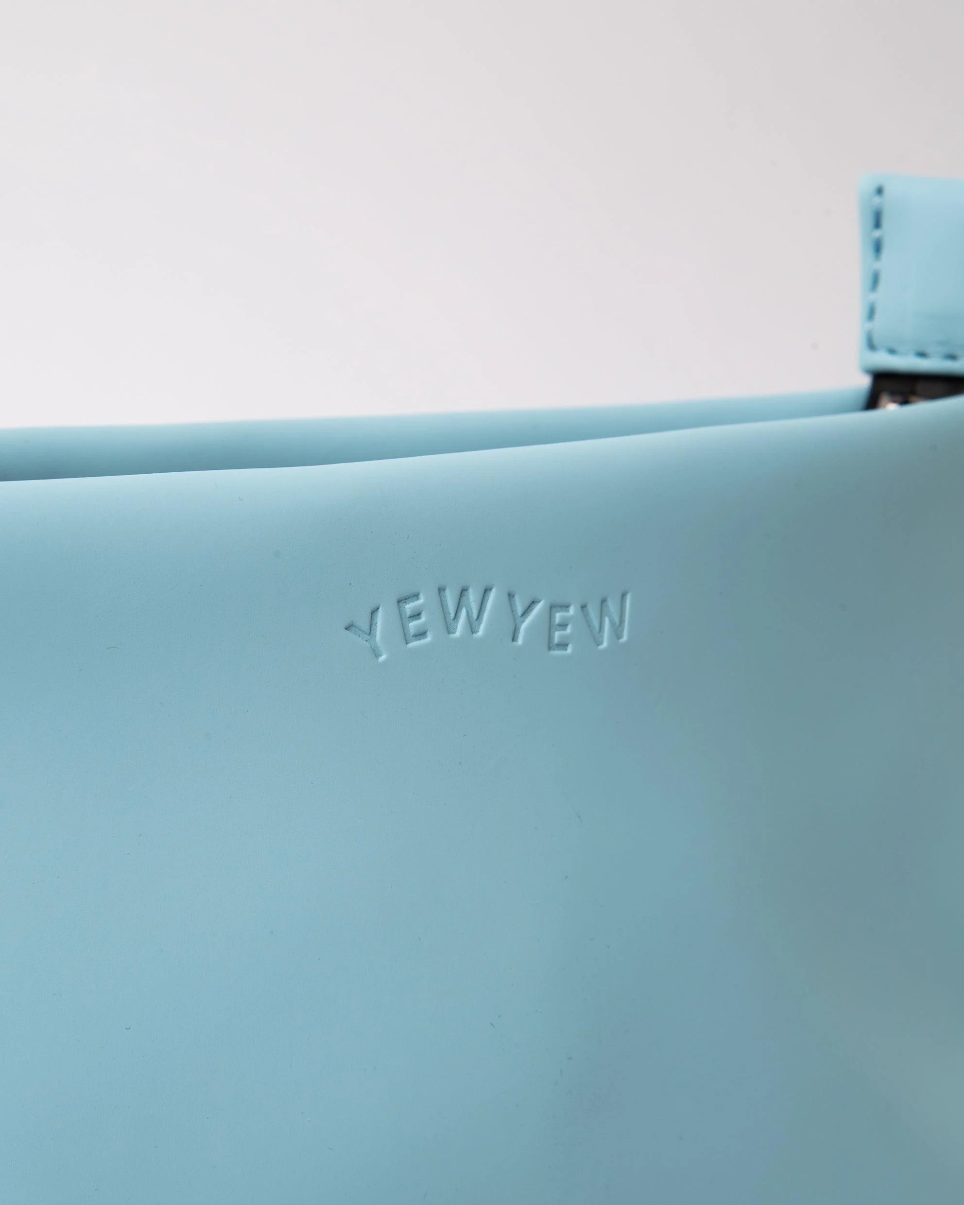 Smell-Proof Stash Bag - Image 6