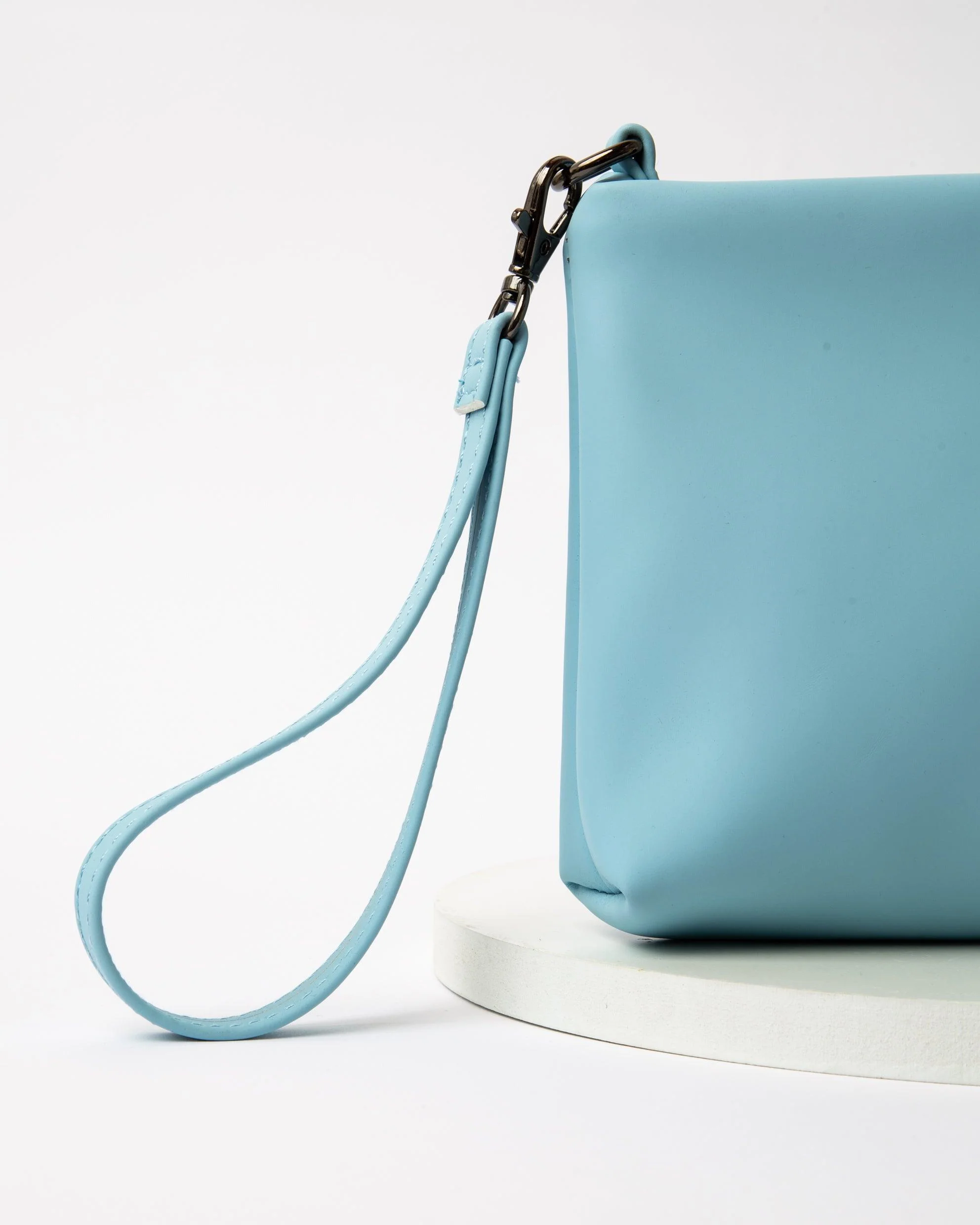Smell-Proof Stash Bag - Image 8