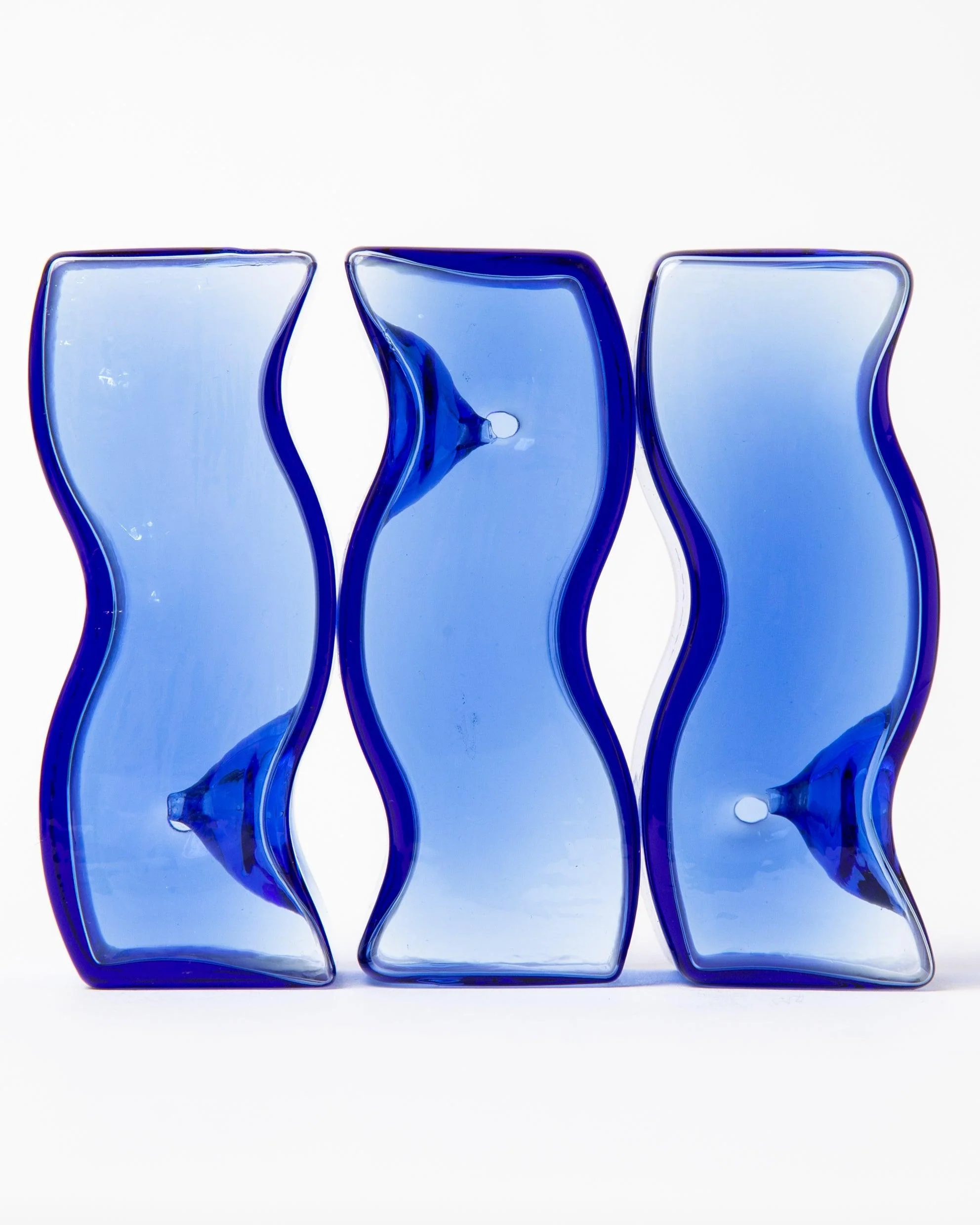 'Wavy' Glass Pipe - Image 11